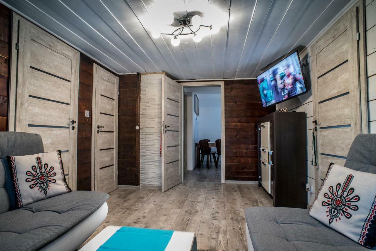Apartamenty Goraleczka Z Widokiem- Pokoj Zabaw Czarna Gora Bagian luar foto
