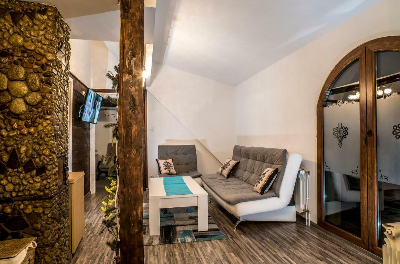 Apartamenty Goraleczka Z Widokiem- Pokoj Zabaw Czarna Gora Bagian luar foto